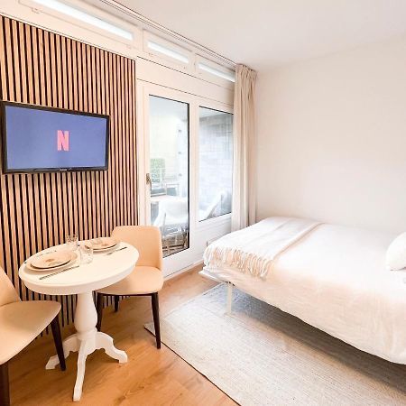 Bright Tiny Studio - Shared Pool & Sauna - Free Parking - Air Condition Muralto Dış mekan fotoğraf